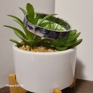 Silver Tone Bangle Bracelet with Gray & White Stone Inlay Fashion Jewelry